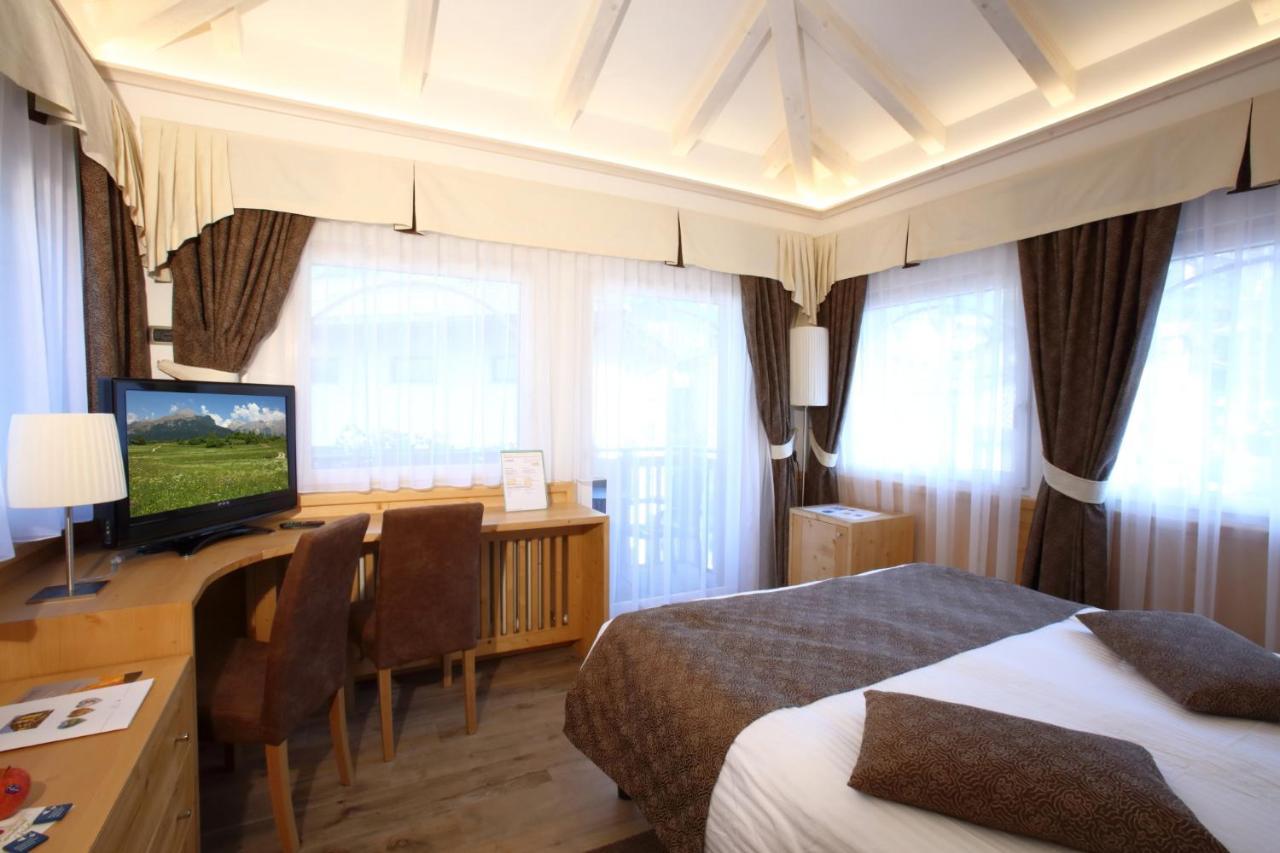 Alexander Hotel Alpine Wellness Dolomites Molveno Extérieur photo