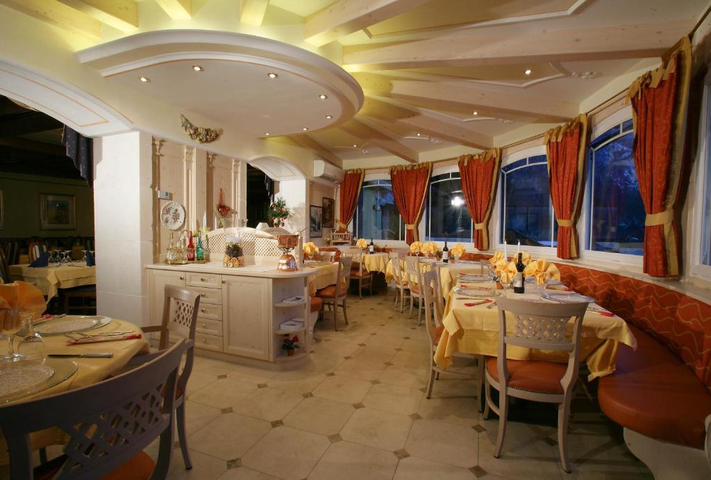 Alexander Hotel Alpine Wellness Dolomites Molveno Extérieur photo