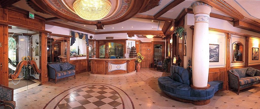 Alexander Hotel Alpine Wellness Dolomites Molveno Extérieur photo